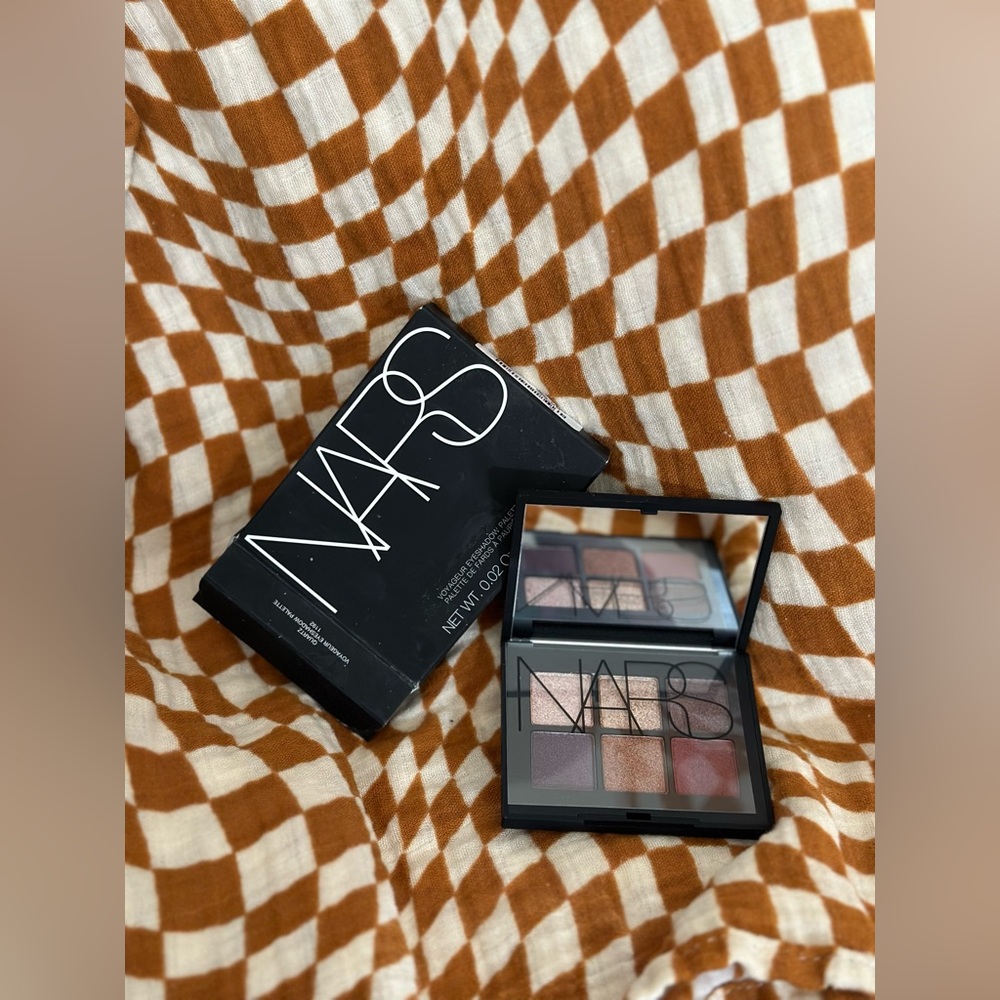 NARS Voyageur Eyeshadow Palette in Quartz Brand New